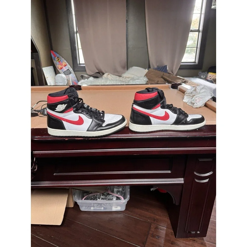 Nike Air Jordan 1 High OG 